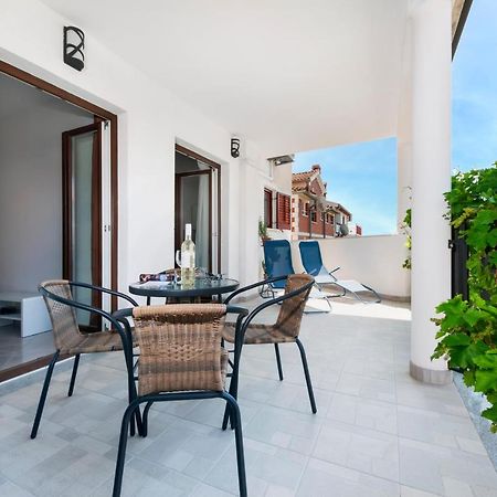 Apartments Vinko Ρόβινι Εξωτερικό φωτογραφία