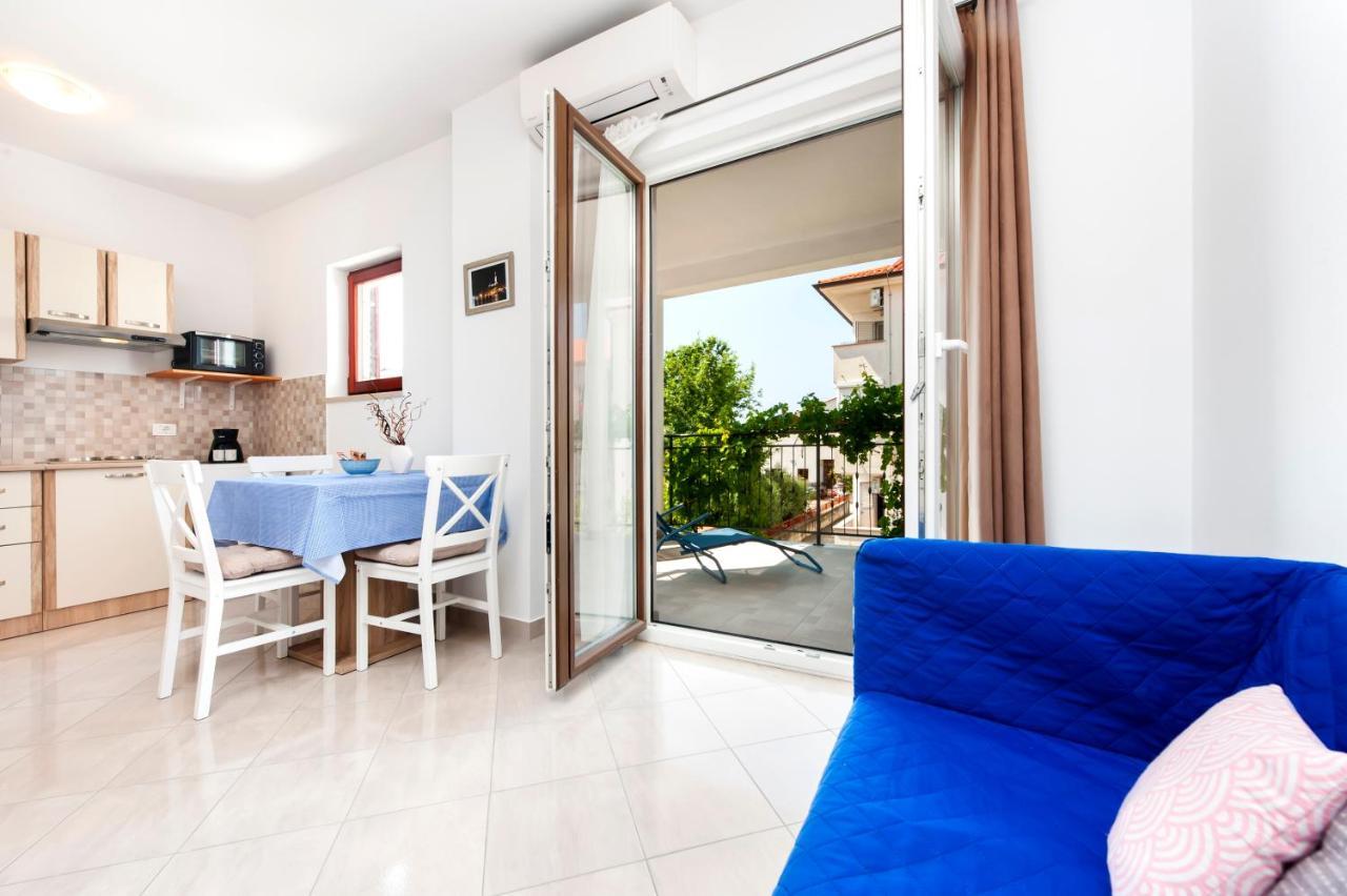 Apartments Vinko Ρόβινι Εξωτερικό φωτογραφία