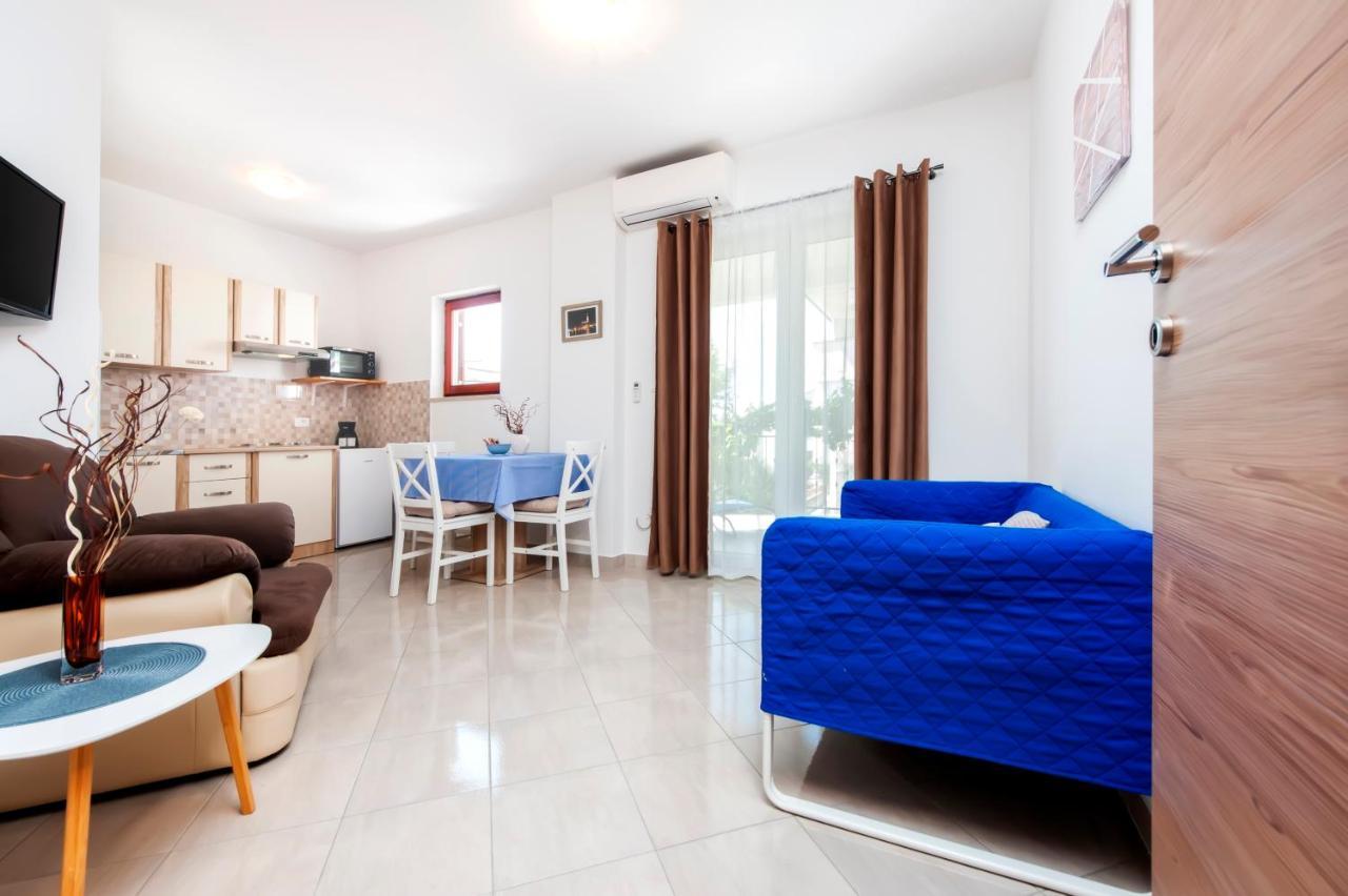 Apartments Vinko Ρόβινι Εξωτερικό φωτογραφία
