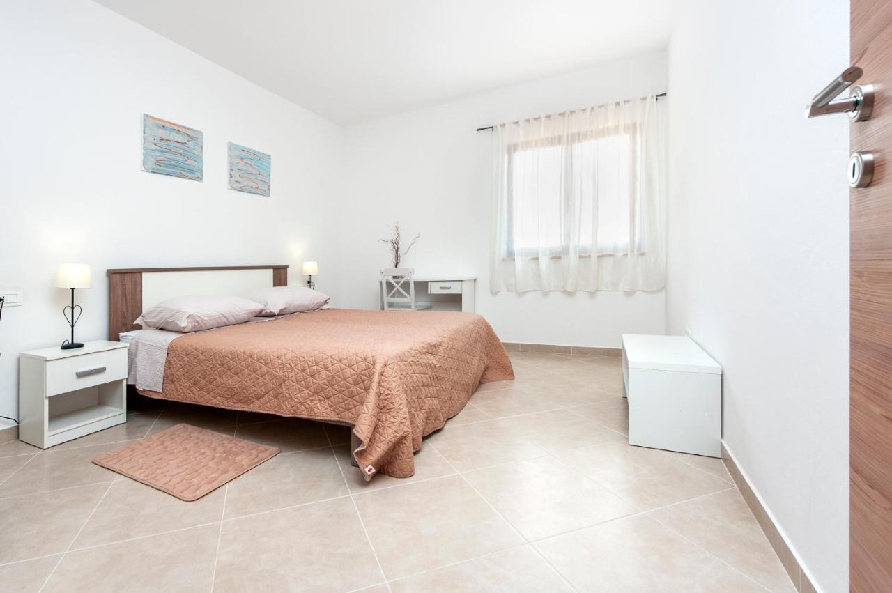 Apartments Vinko Ρόβινι Εξωτερικό φωτογραφία