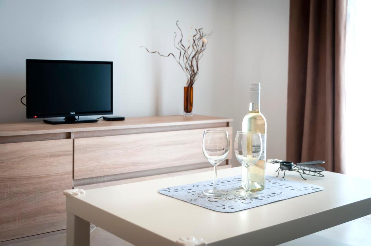 Apartments Vinko Ρόβινι Εξωτερικό φωτογραφία