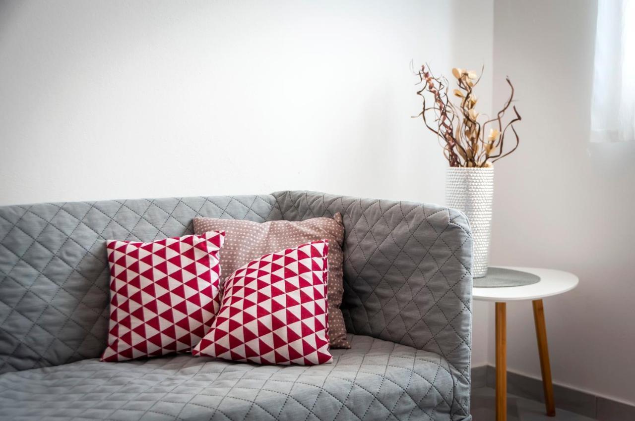 Apartments Vinko Ρόβινι Εξωτερικό φωτογραφία