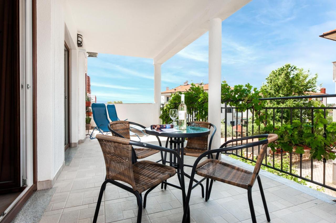 Apartments Vinko Ρόβινι Εξωτερικό φωτογραφία