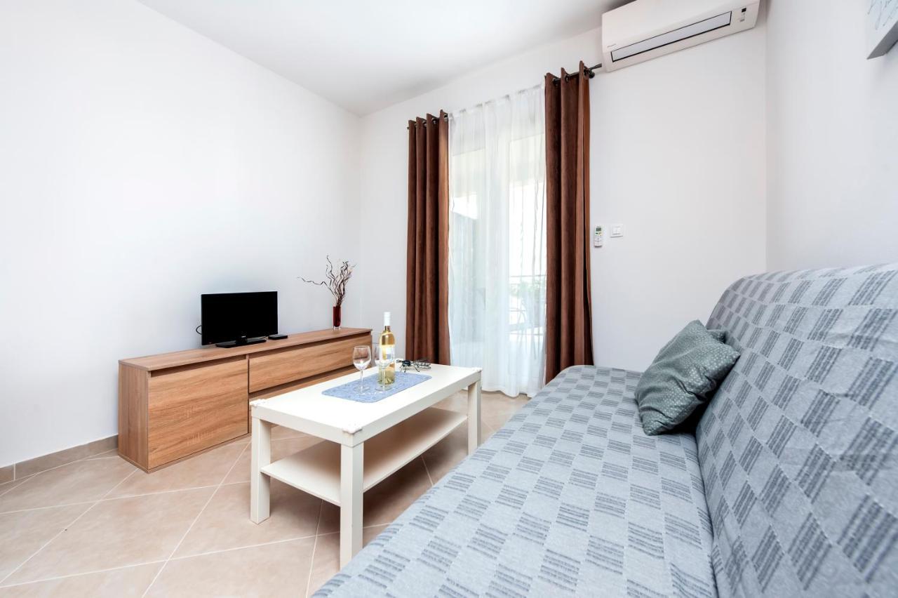 Apartments Vinko Ρόβινι Εξωτερικό φωτογραφία