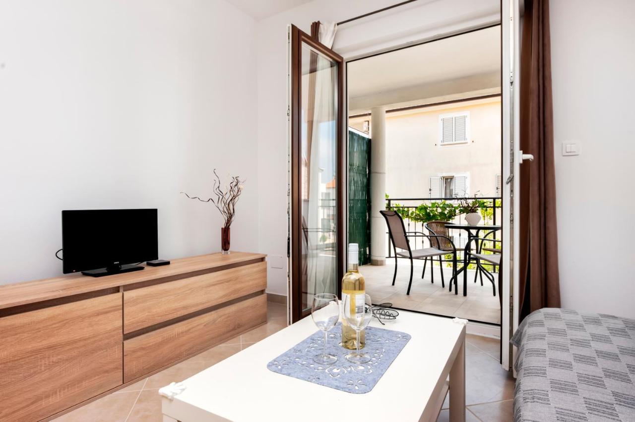 Apartments Vinko Ρόβινι Εξωτερικό φωτογραφία